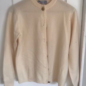Ballantine Sweater Cream 42” size medium